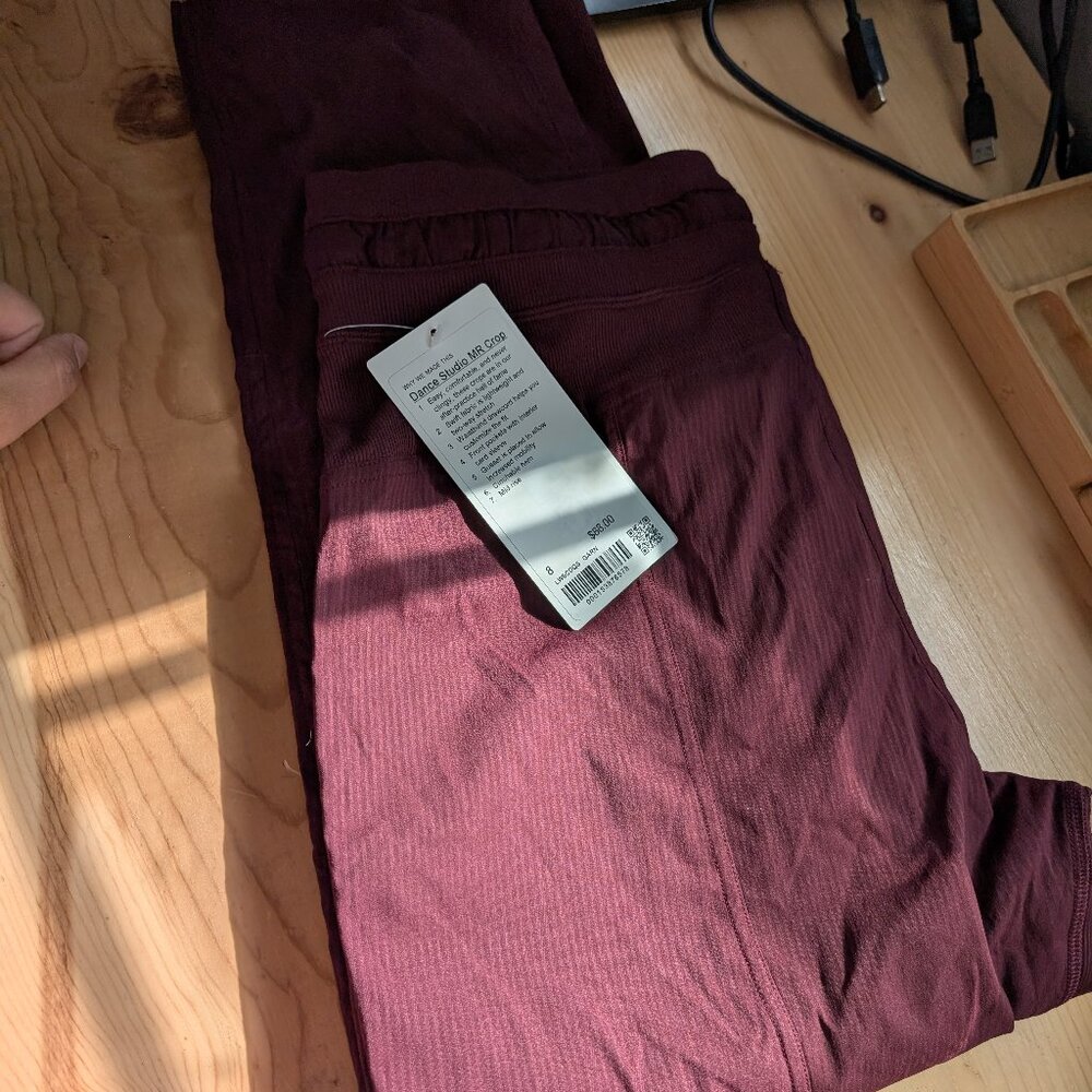 Dance studio cropped garnet